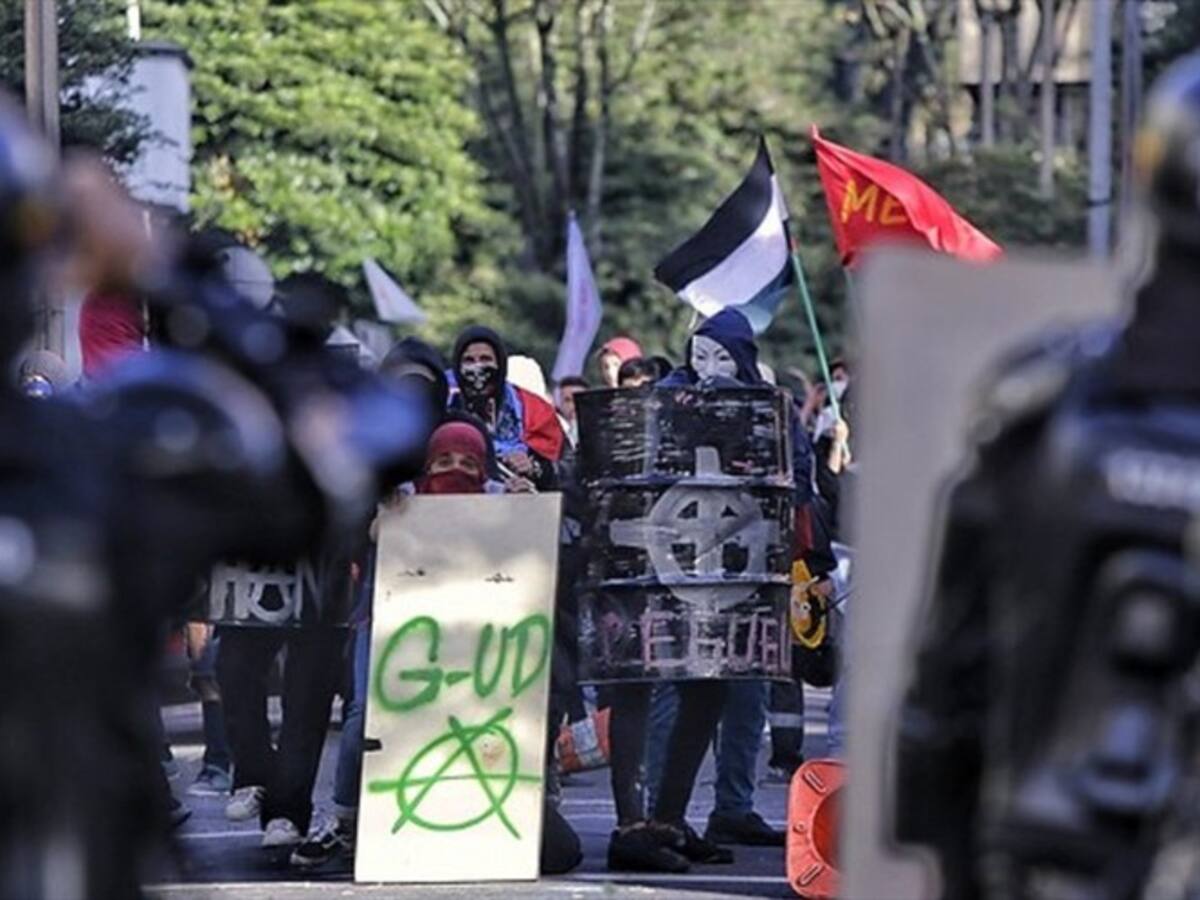 Concejala Lucía Bastidas pide que vándalos respondan por daños en las protestas