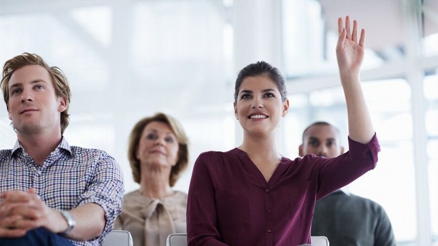 El alto tribunal declaró inexequible la expresión “las mujeres”, por vulnerar la igualdad de derechos y oportunidades entre hombres y mujeres. Foto: Getty Images / MORSA IMAGES