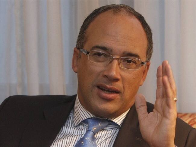 Juan Carlos Echeverry le confirmó a La W que esta semana inscribirá el comité promotor que recogerá firmas para su campaña a la Presidencia. Foto: Colprensa / ARCHIVO