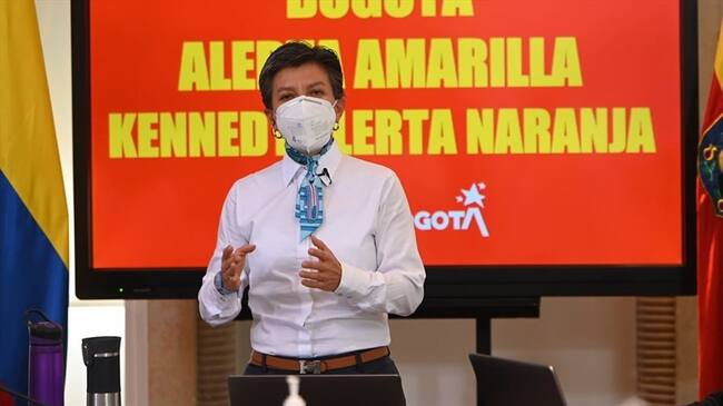Alcaldesa Claudia López habla sobre medidas contra la COVID-19 en Bogotá. Foto: Colprensa