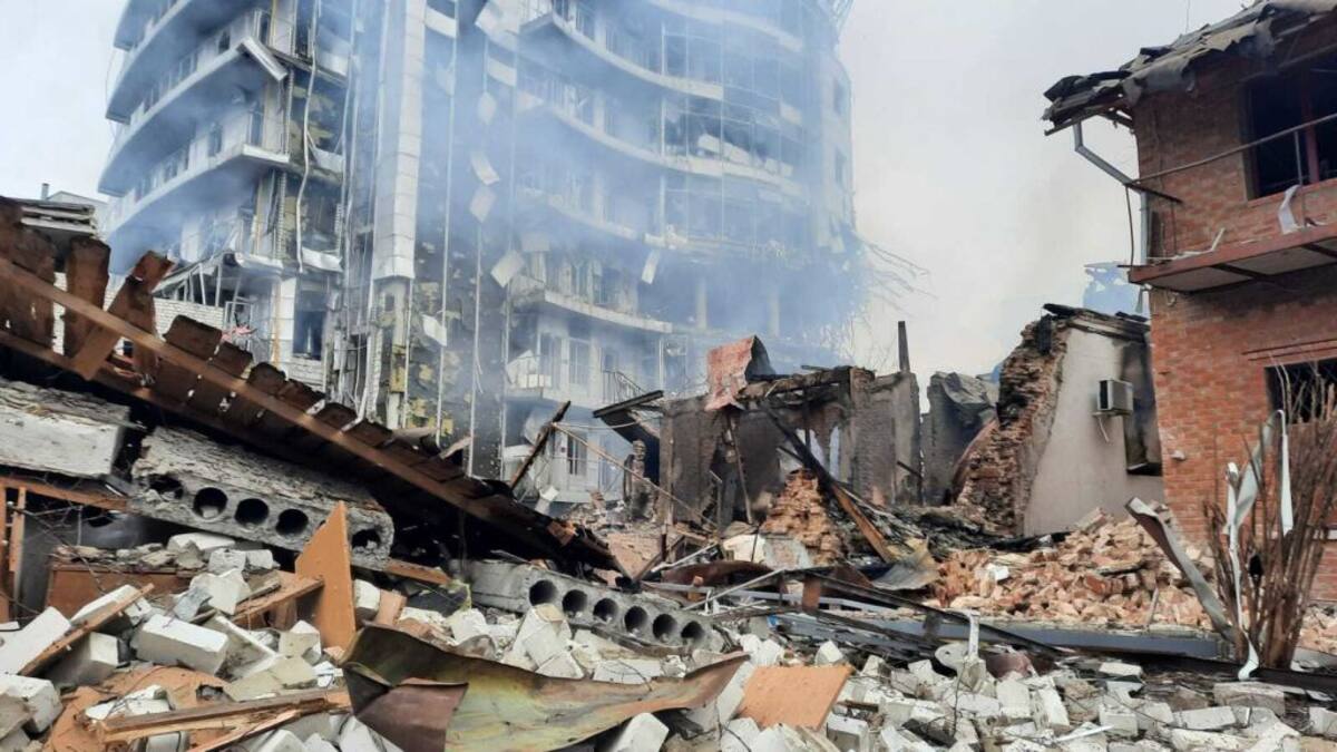 “Las bombas pasaban literalmente sobre nuestras cabezas”: ciudadano en Járkov, Ucrania