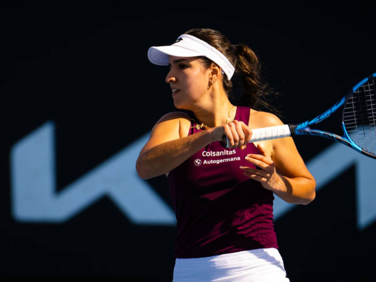 Camila Osorio se despide del Abierto de Australia tras caer ante Iga Swiatek