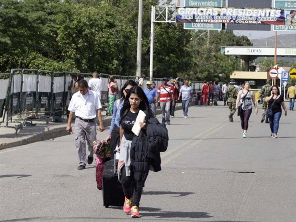 Tiroteo en frontera colombo-venezolana deja varias personas heridas