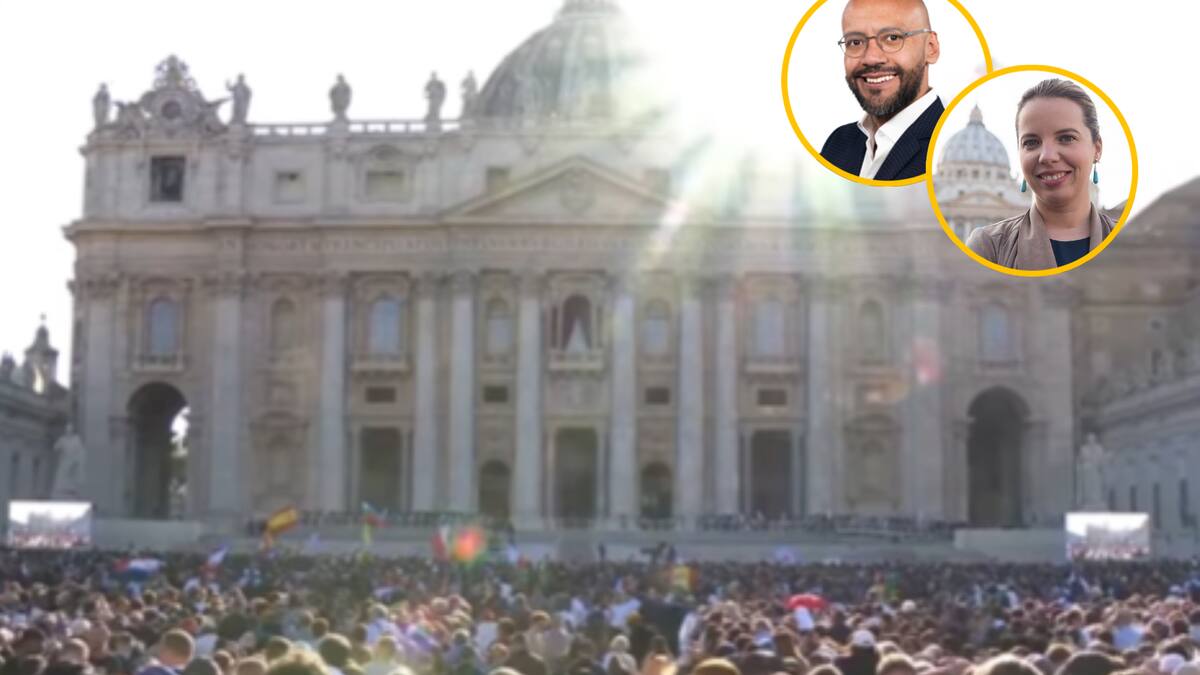 ¡Emocionante! Así anunciaron Juan Pablo Calvás y Ángeles Conde el humo blanco desde el Vaticano