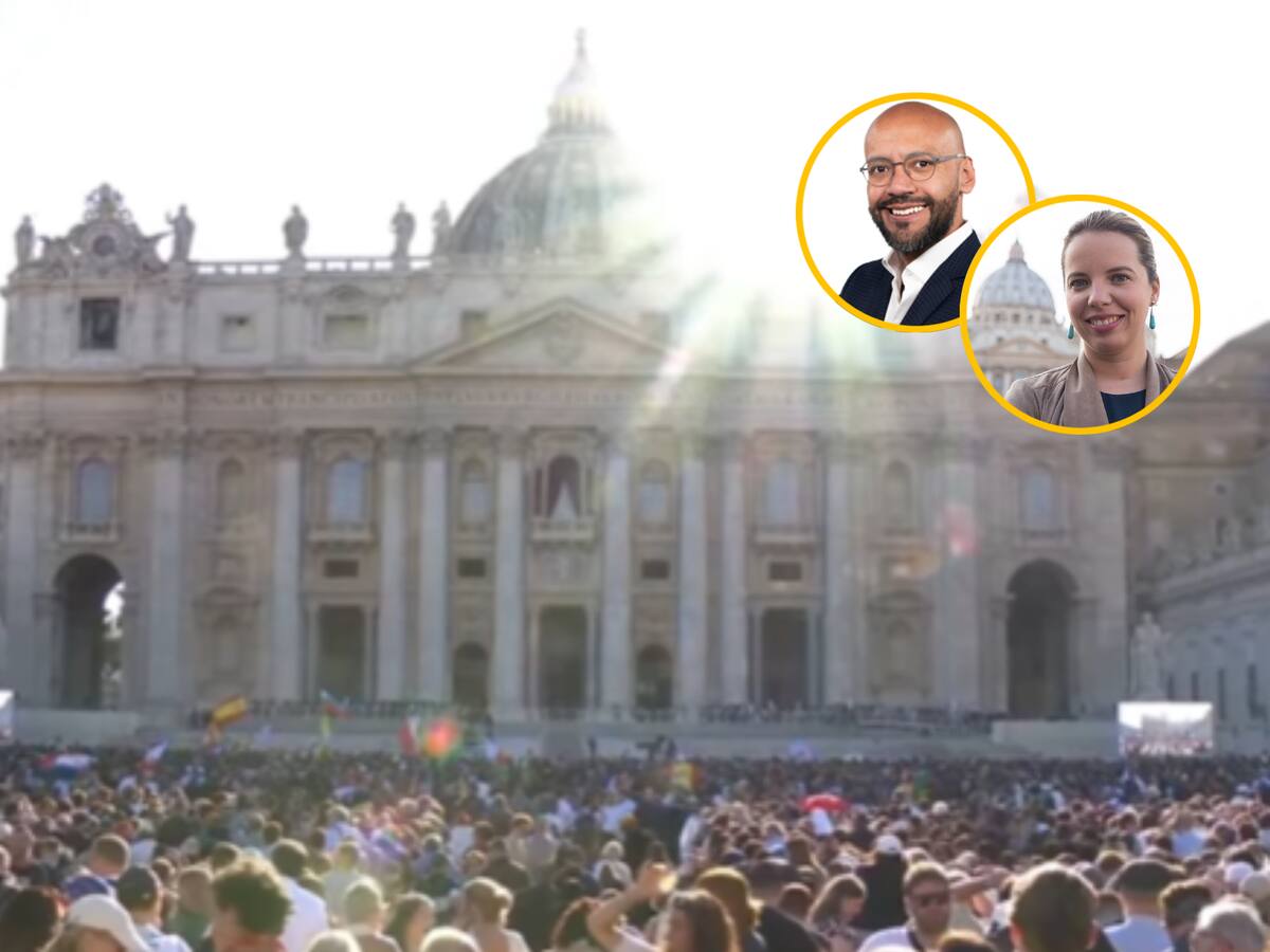 ¡Emocionante! Así anunciaron Juan Pablo Calvás y Ángeles Conde el humo blanco desde el Vaticano