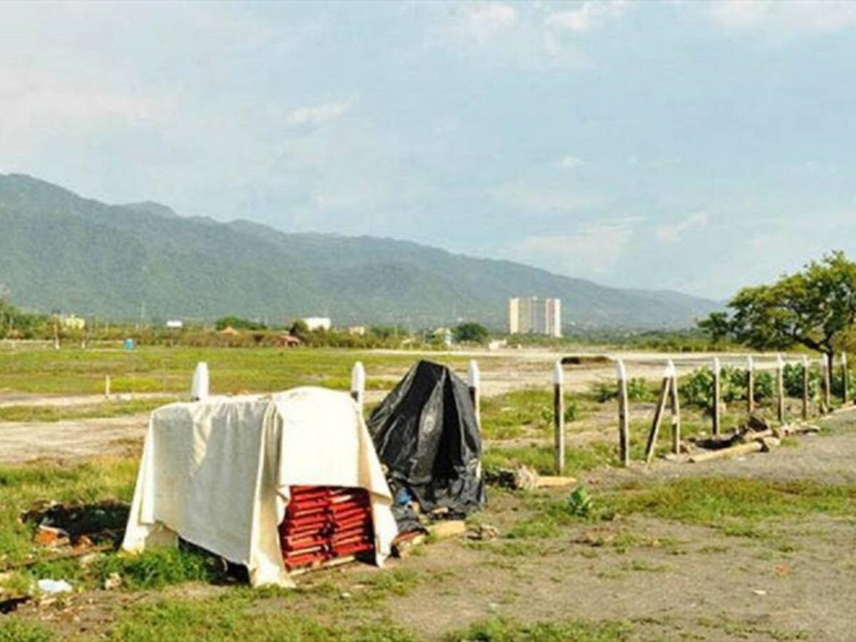 Ratifican propiedad de Santa Marta sobre multimillonario lote en Pozos Colorados