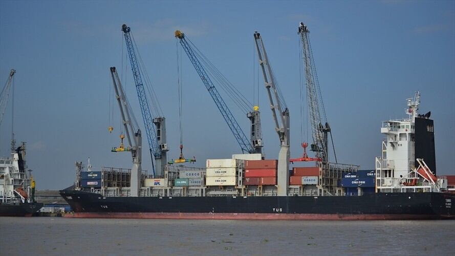 Seguirán las labores de dragado al interior de la Zona Portuaria de Barranquilla. Foto: Colprensa