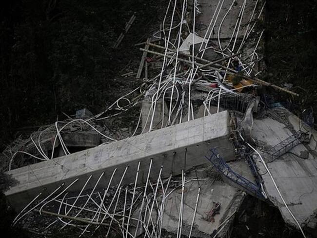 Finaliza operación de rescate de cuerpos tras colapso del puente Chirajara. Foto: Colprensa