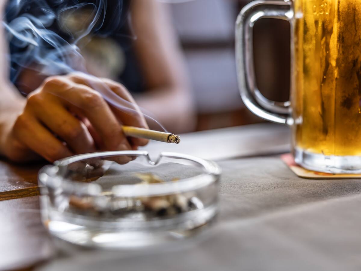 Tabaquismo, el primer factor de riesgo de padecer cáncer de pulmón, según experto