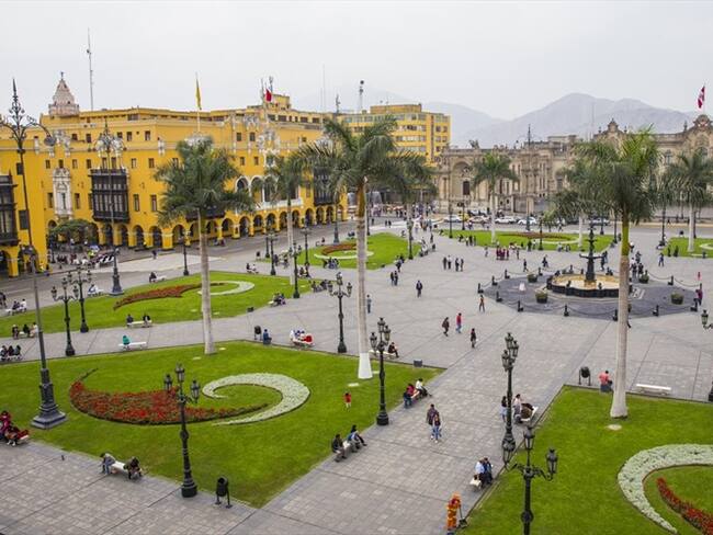 Presidente de Perú propone adelantar las elecciones para el 2020