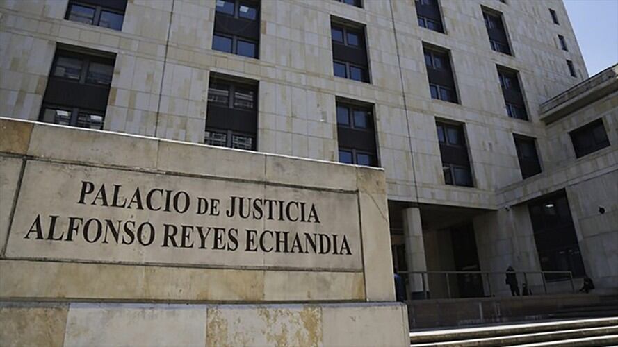 La alta corporación aportará este dinero para apoyar la labor de los trabajadores de la salud que se exponen para salvar vidas en la crisis generada por el coronavirus. Foto: Colprensa