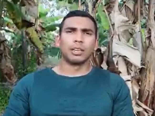 Prueba de supervivencia tomada el 21 de diciembre al suboficial de la Armada, Camilo Andrés Córdoba Arenas. Foto: ELN