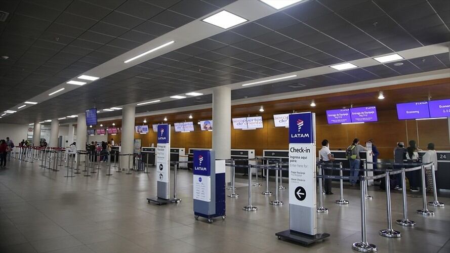 La Aeronáutica Civil revisó los protocolos de bioseguridad instalados en el aeropuerto de Santa Marta para una posible reactivación de rutas locales. Foto: Colprensa