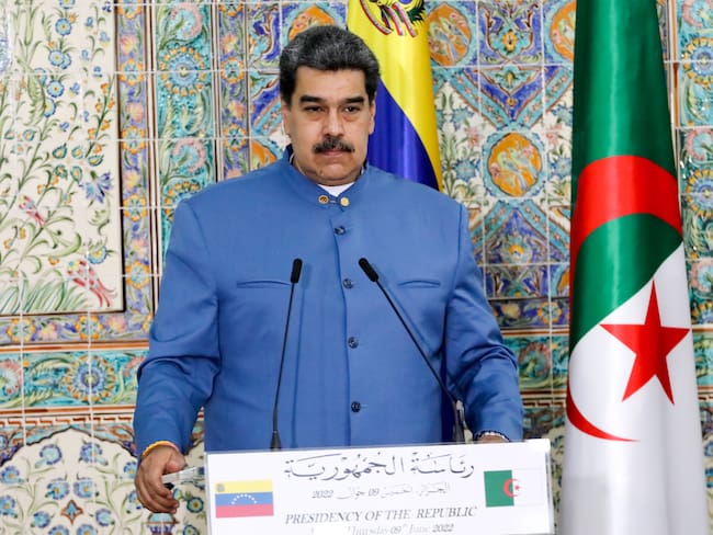 Maduro reivindica en Argelia la construcción de un &quot;mundo multipolar&quot;