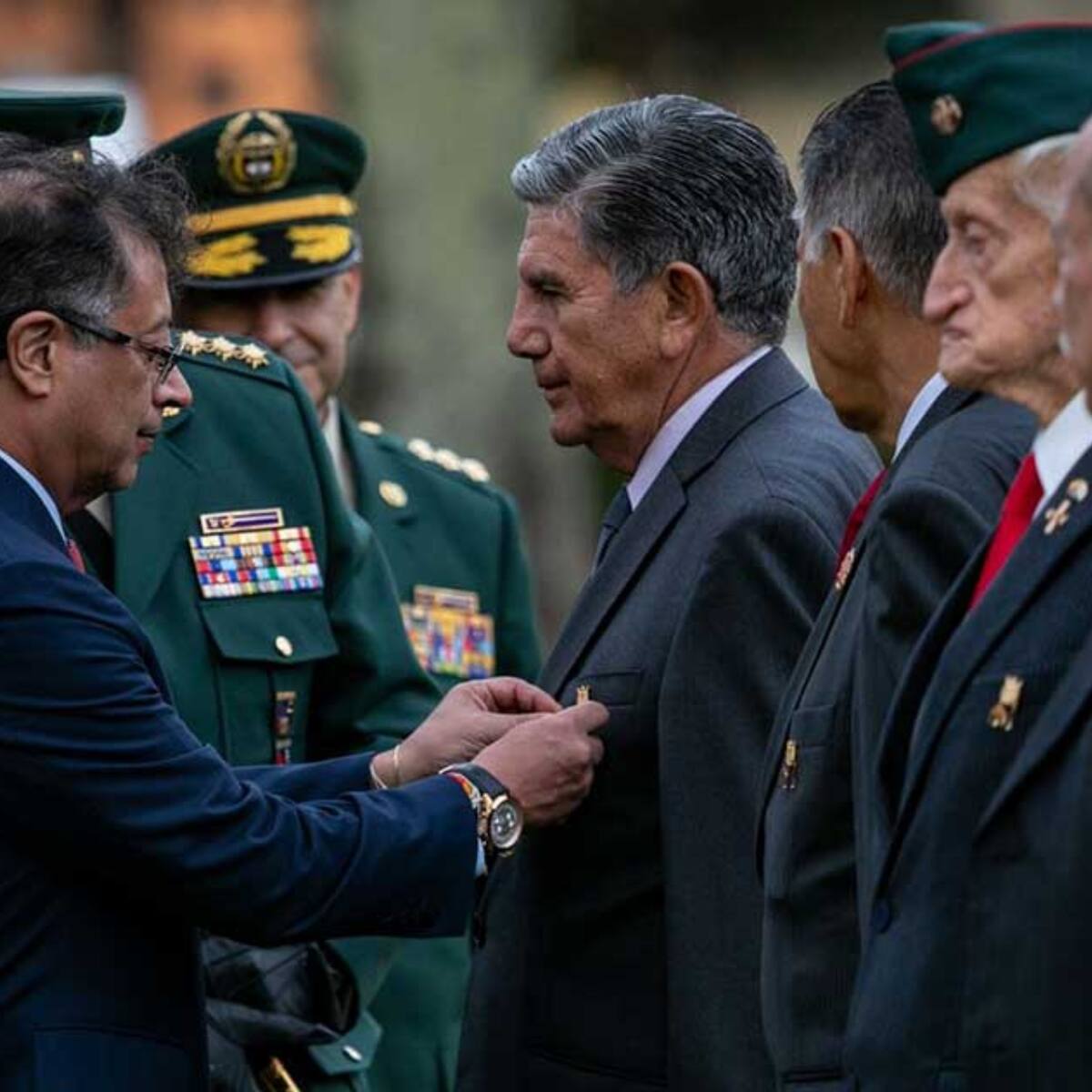 ¿Quiénes son y qué beneficios tienen los veteranos de las Fuerzas Militares?