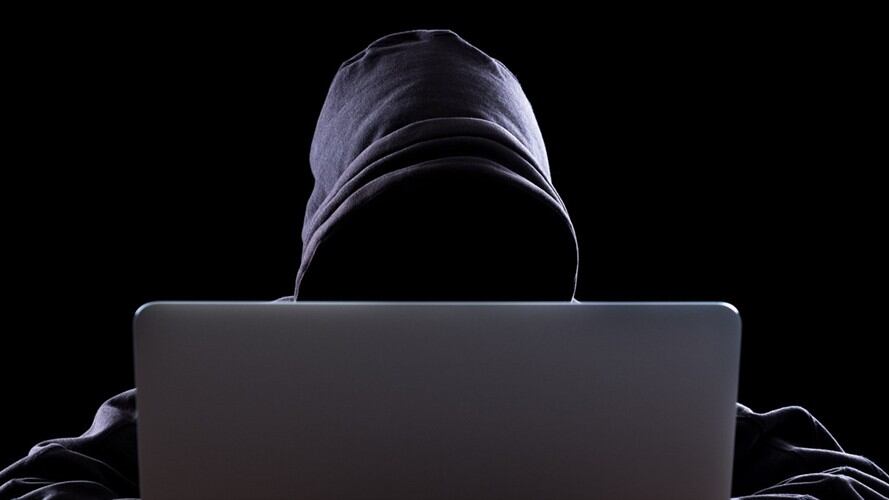 La FLIP expresó al director de la UNP su preocupación por la presunta recolección de información personal de la periodista Claudia Julieta Duque. Foto: Getty Images / AZRET AYUBOV