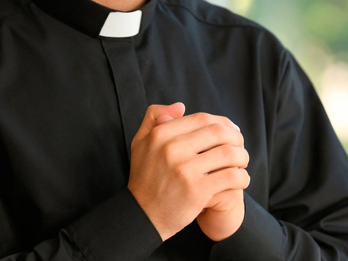 Extorsionaban a sacerdote con supuesto video íntimo