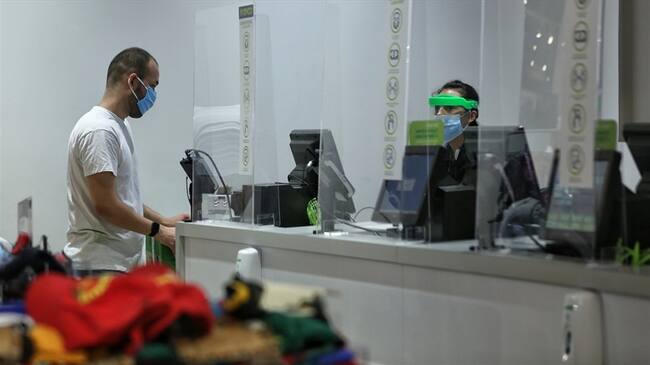 Comercio vendió $5.8 billones en Día sin IVA. Foto: Colprensa - Camila Díaz