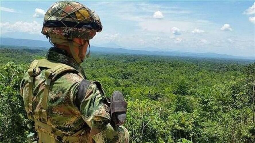 Ejército adelanta operativo contra alias Gentil Duarte el sur oriente del país. Foto: Colprensa