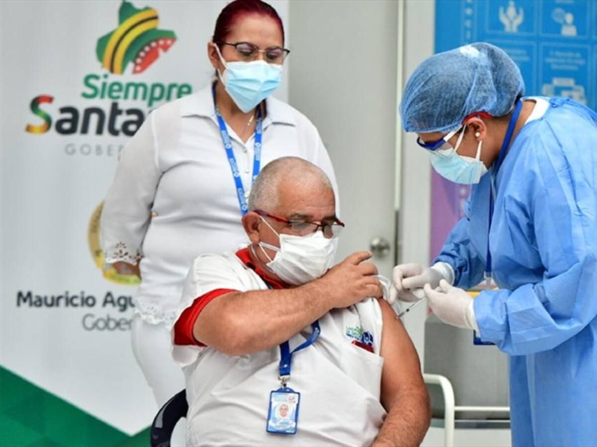 Curití y Galán estarían atrasados en el proceso de vacunación