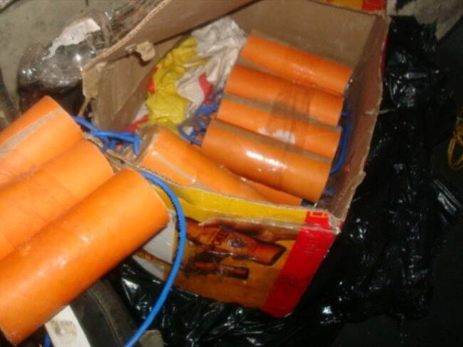La Policía Nacional confirmó que en las últimas horas logró la incautación de por lo menos 114 barras de pentolita. Foto: Colprensa / ARCHIVO