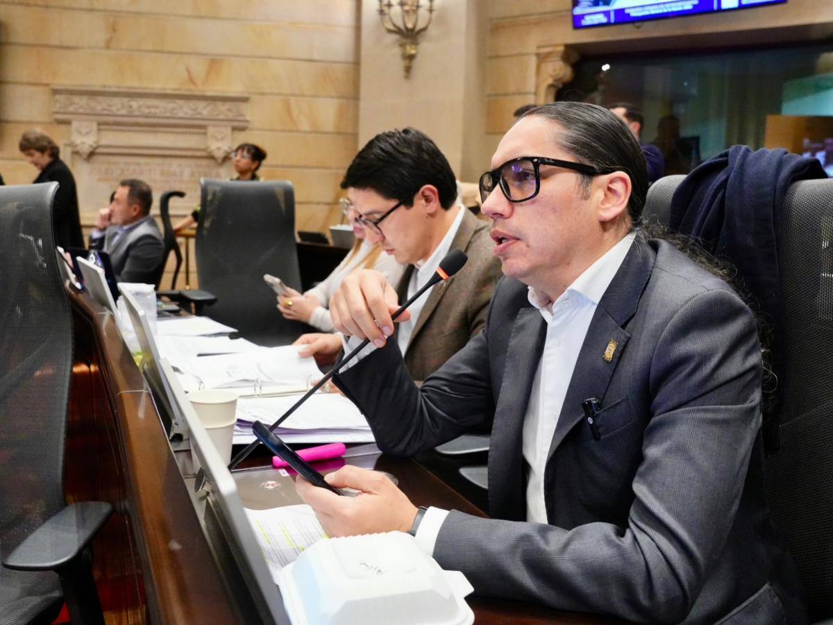 Un congresista caldense rechaza la reducción del prepuesto para Caldas en el 2026