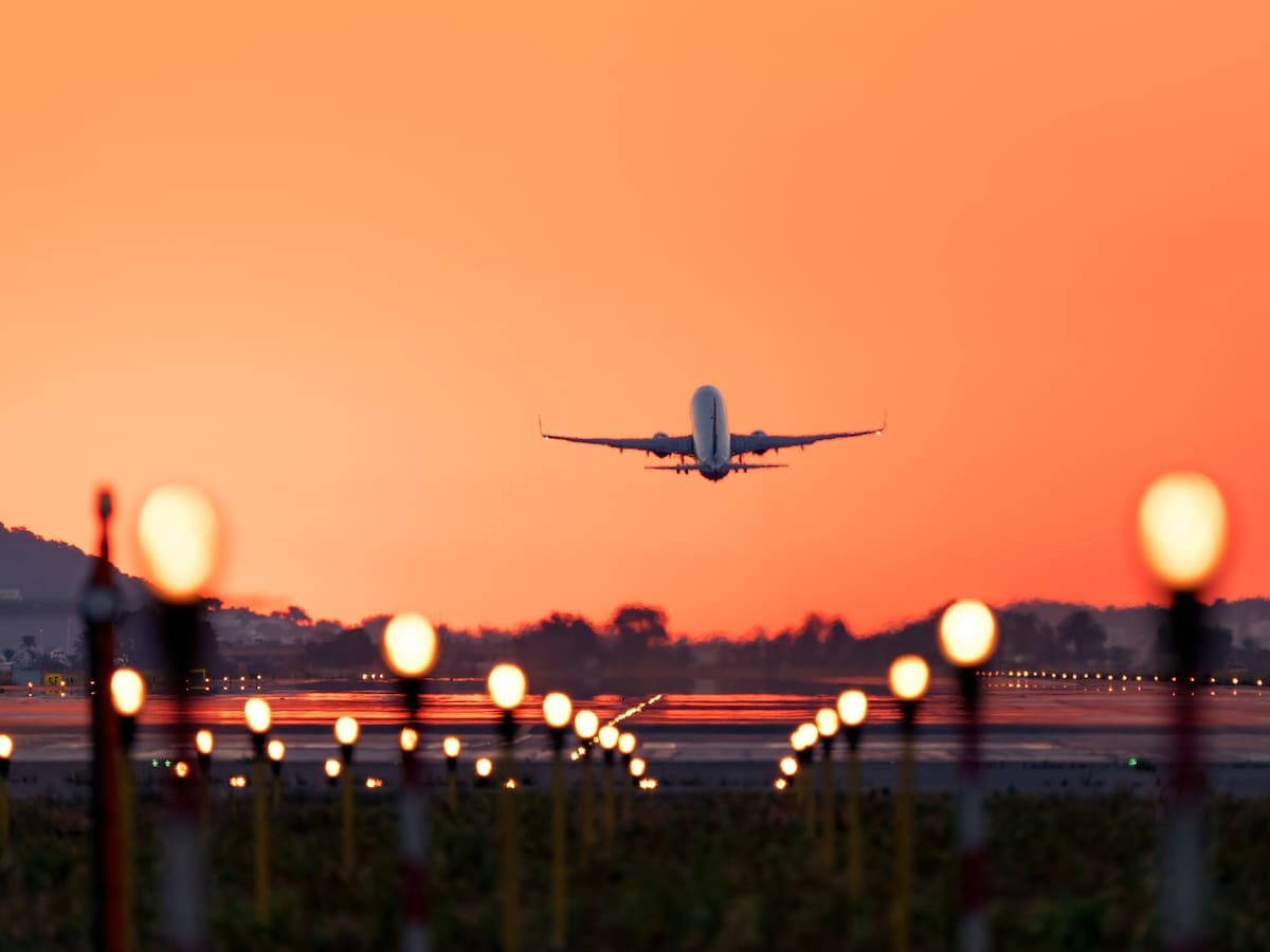 Admiten en reorganización a aerolínea de carga, Líneas Aéreas Suramericanas