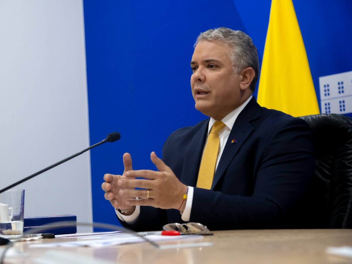 Duque sobre el salario mínimo 2022: “un aumento real en las últimas 5 décadas”