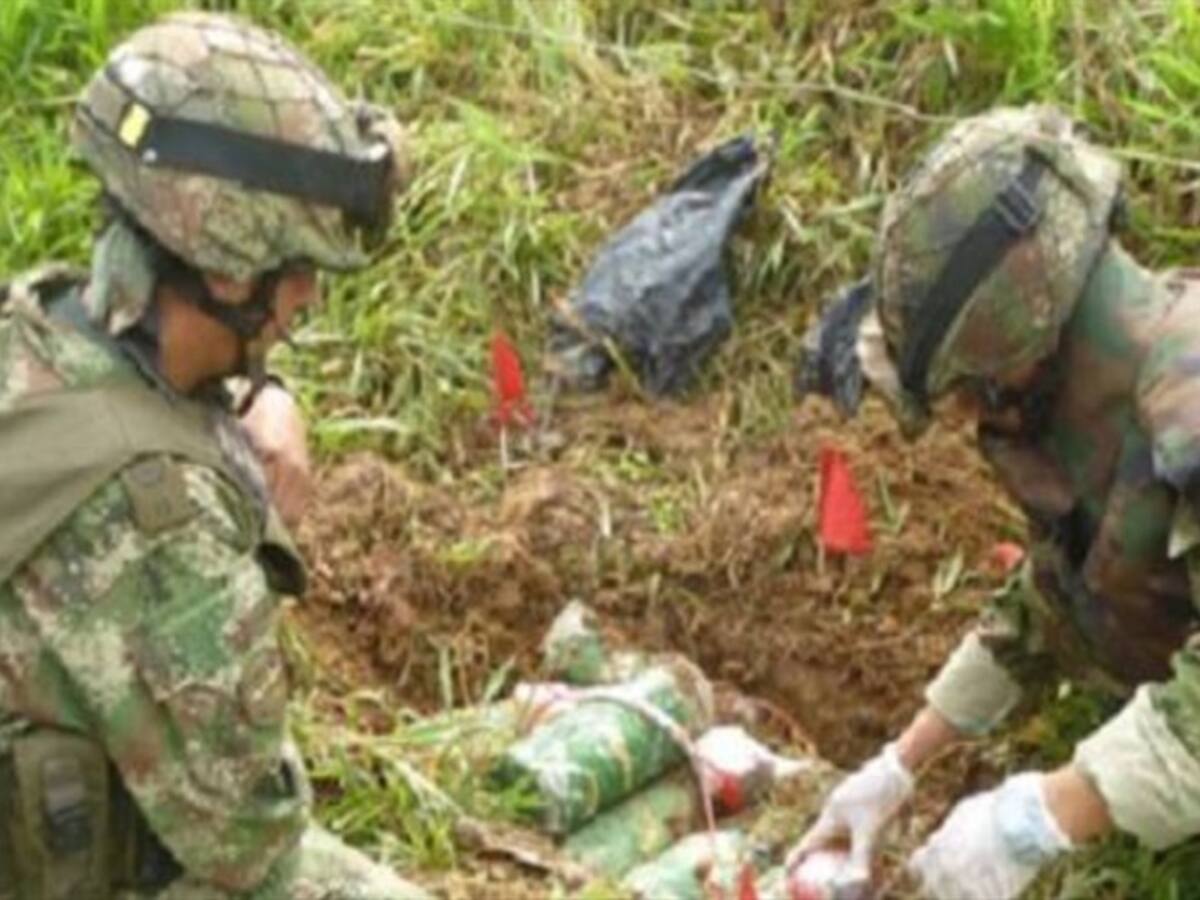 En Barrancabermeja son atendidos soldados heridos por campo minado