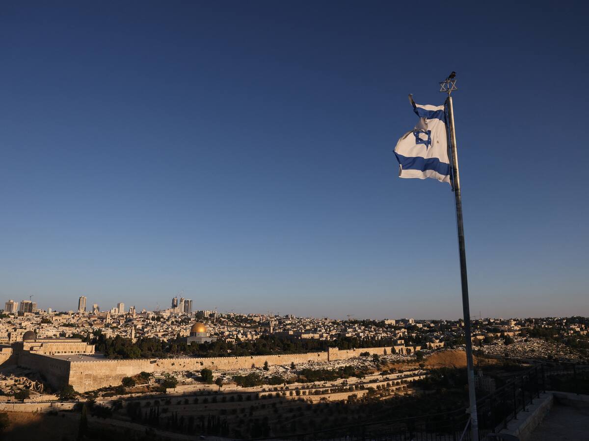 Al menos 22 heridos y varias personas atrapadas tras el ataque de Irán contra Israel