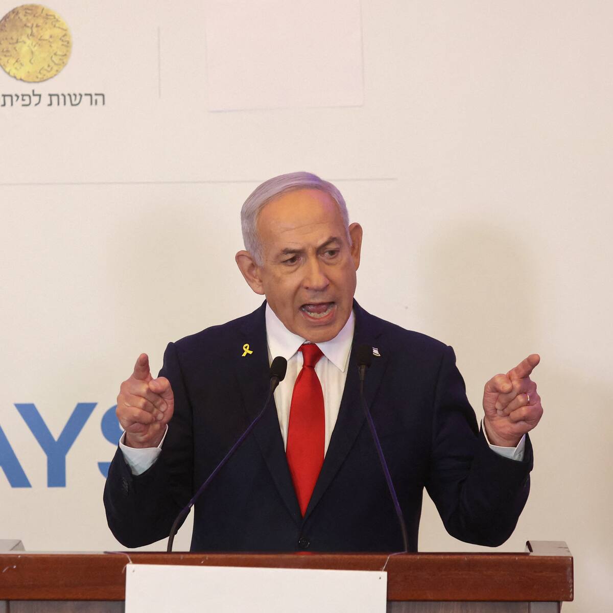 Netanyahu acusó a Alemania de “premiar el terrorismo” por suspender los envíos de armas
