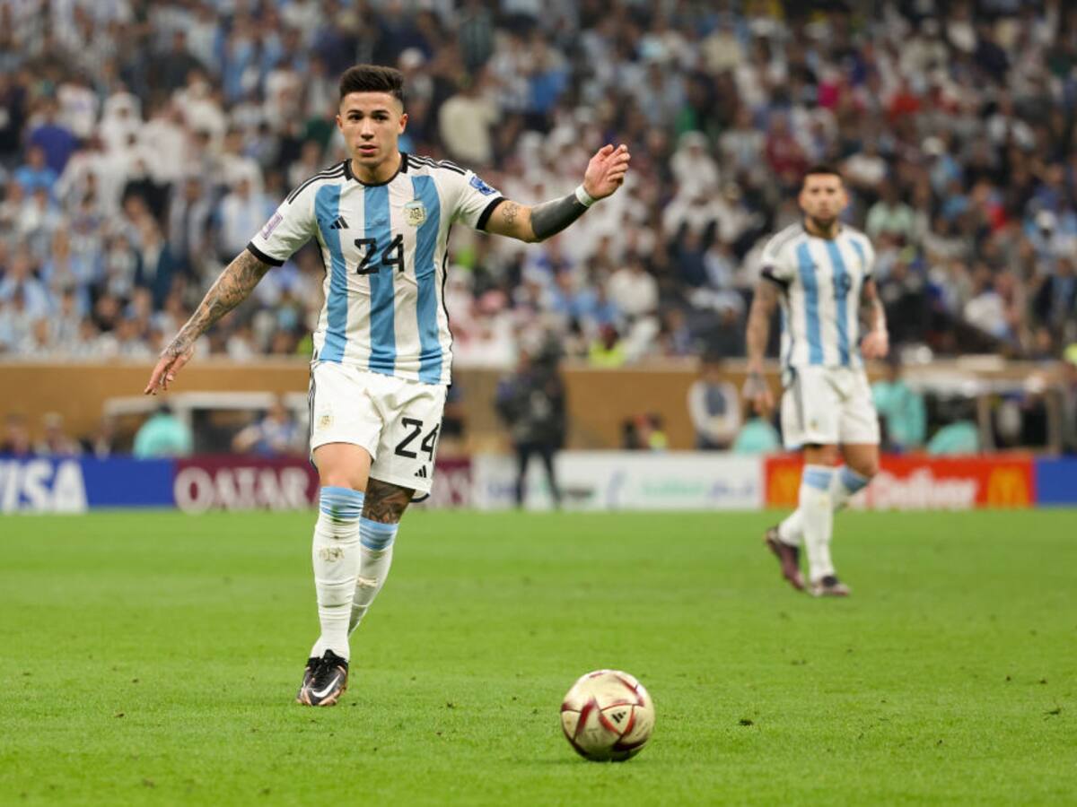 Enzo Fernández se disculpa por colgar un cántico racista de los jugadores argentinos