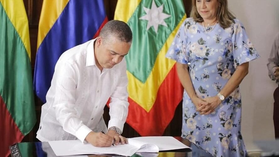 El abogado conservador Pedrito Tomás Pereira Caballero, designado por el presidente Iván Duque, se posesionó como alcalde encargado de Cartagena. Foto: Alcaldía Cartagena
