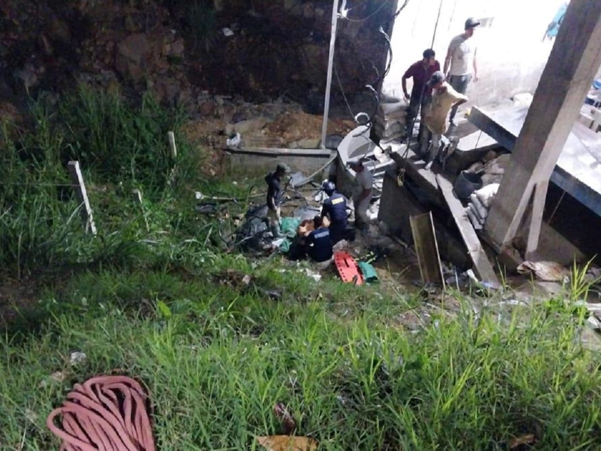 Con graves heridas quedó una persona después de rodar varios metros por una ladera