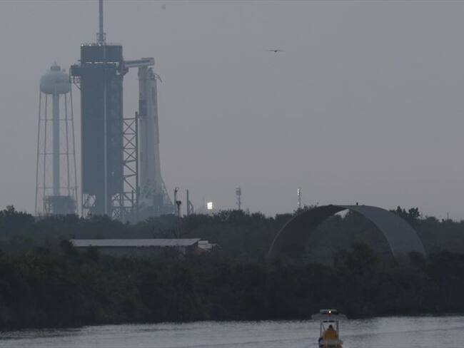 El lanzamiento del cohete Falcon 9 de la compañía aeronáutica fue suspendido debido a las condiciones climáticas.. Foto: Getty Images