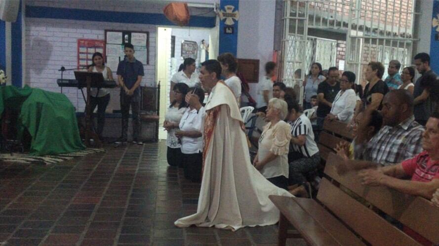 Intimidan a párroco de Cali y le roban donaciones de su iglesia . Foto: Cortesía