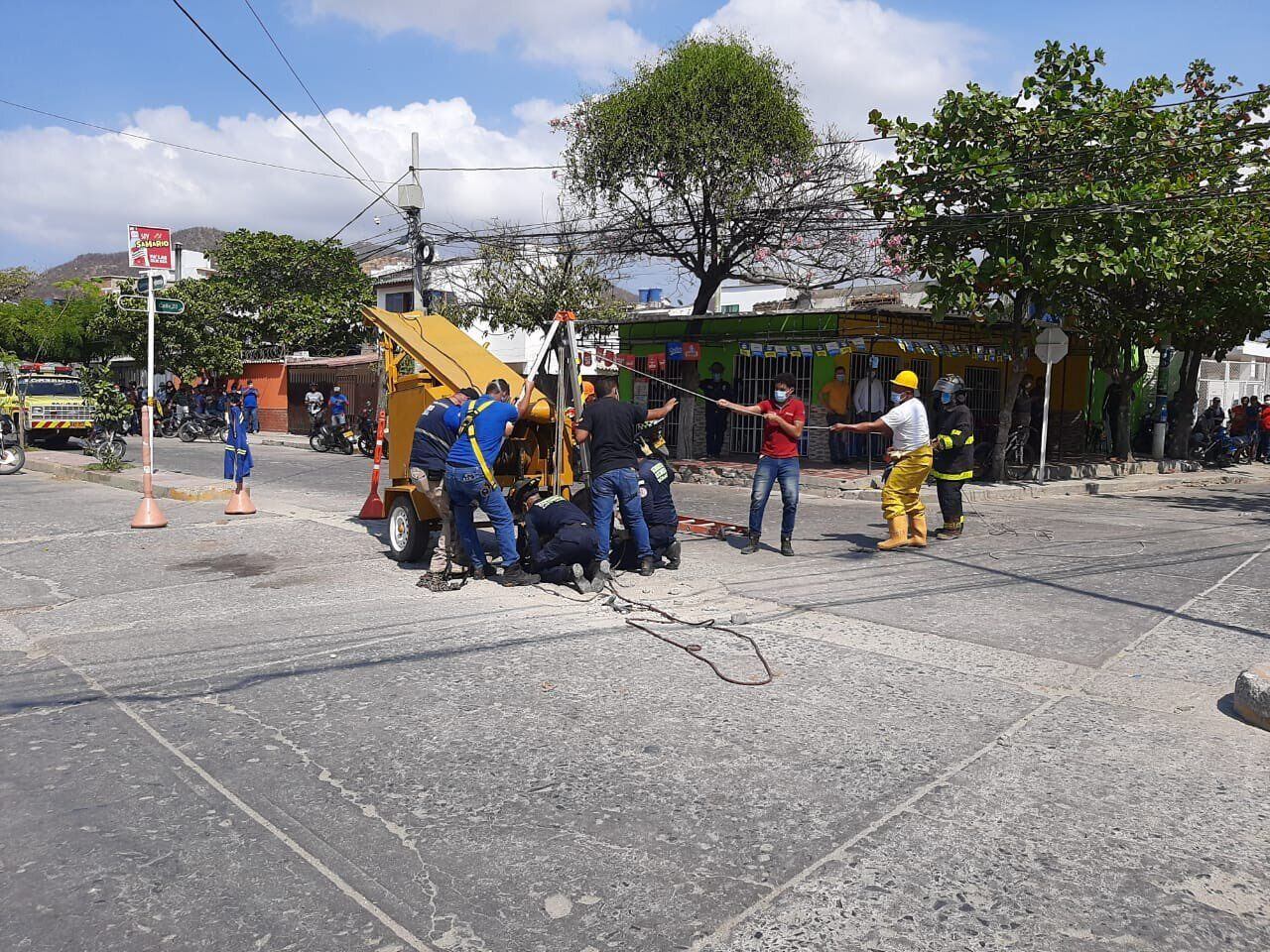 Rescate de las personas/ Bomberos