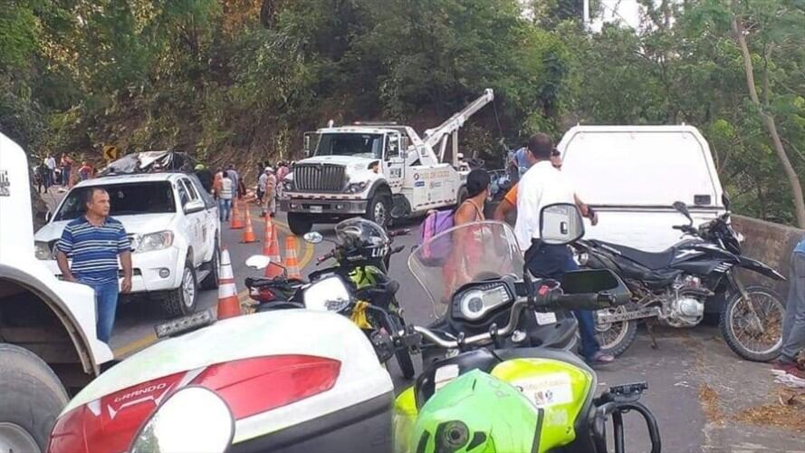 Murieron  en accidente tres funcionarios de la Concesión de la Ruta del Cacao. Foto: