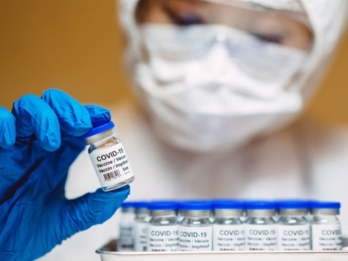Piden investigar filtración sobre compra de vacunas para el COVID-19