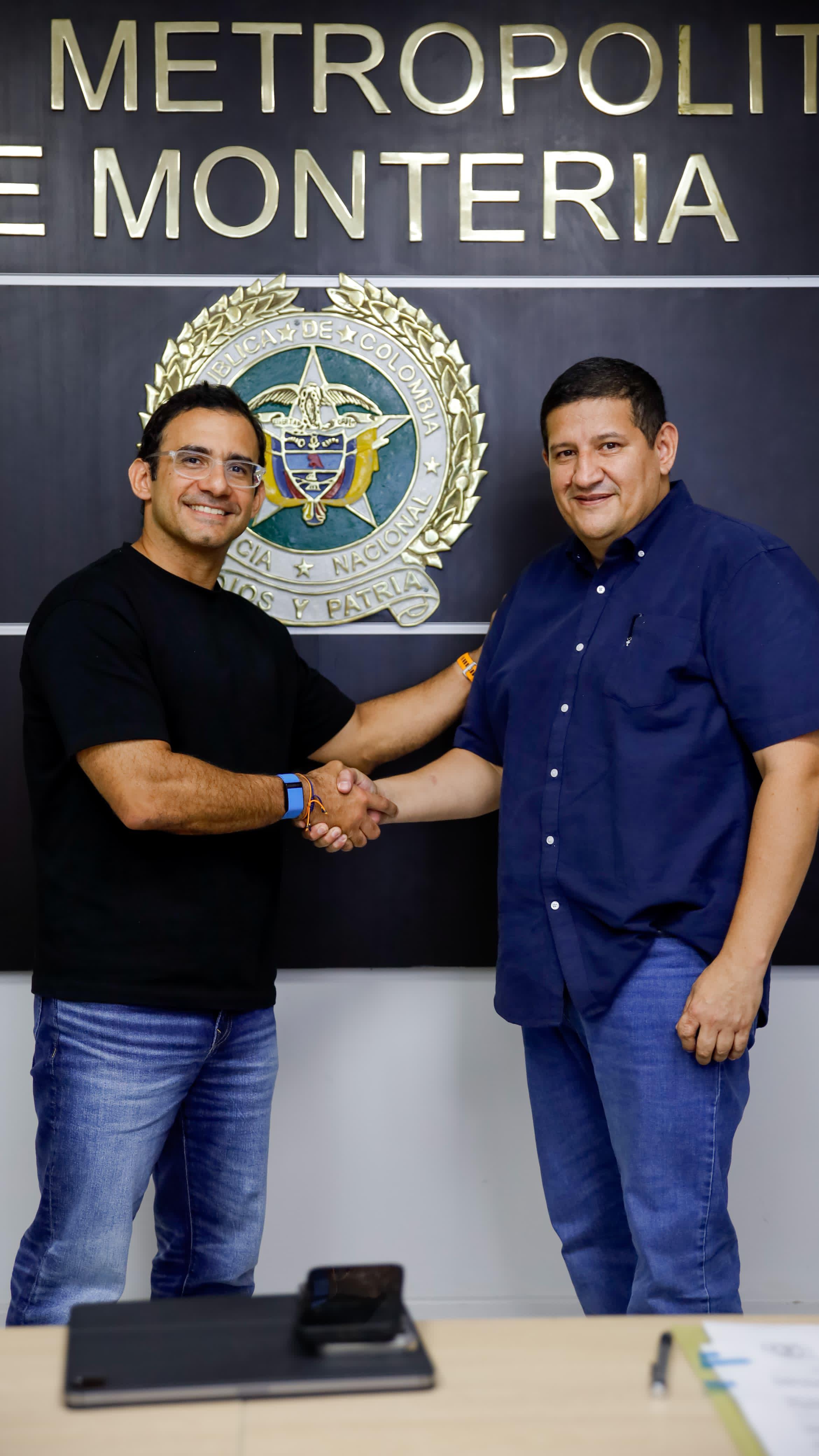 Designan al comandante (r) de la Policía, Carlos García, como secretario de Gobierno en Montería. Foto: prensa Alcaldía de Montería.