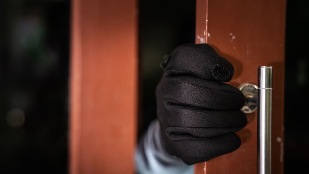 Así habría sido el robo de material de investigador que grabó denuncias de ‘Otoniel’