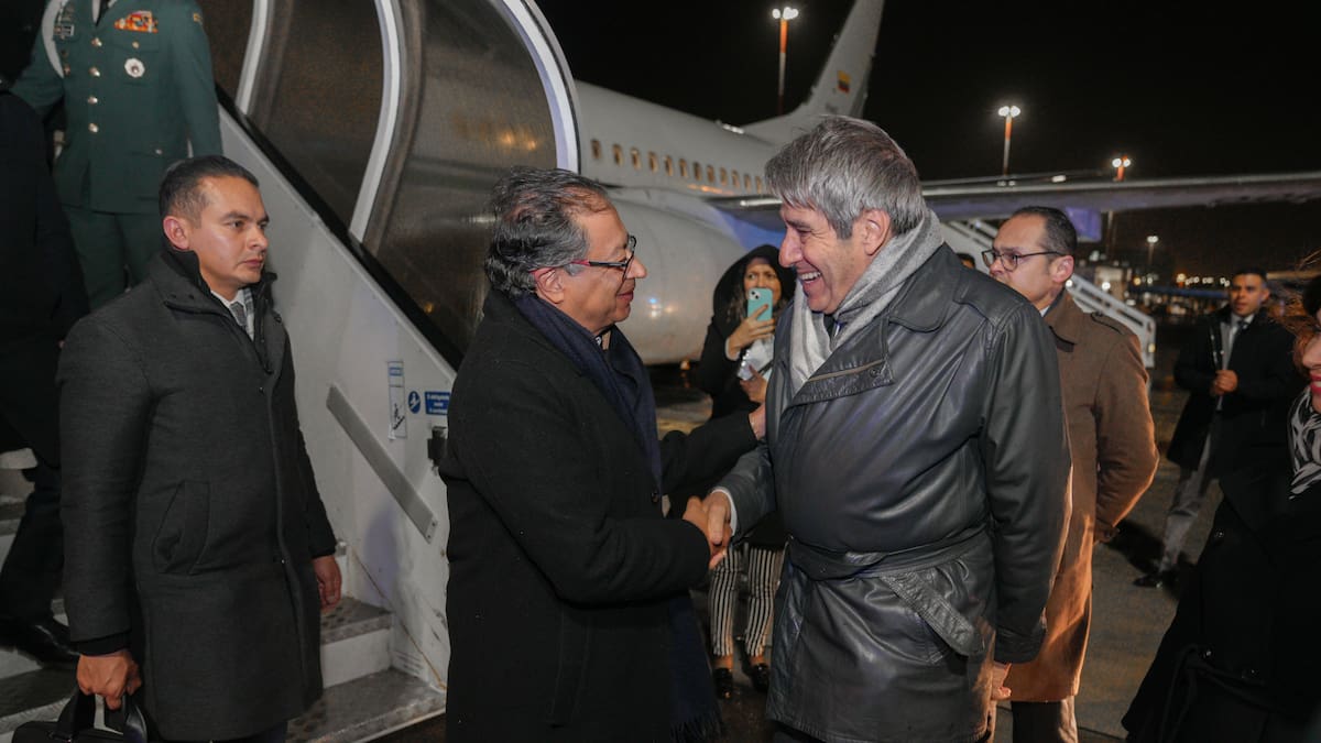 Presidente Petro ya está en Roma para su encuentro con el papa Francisco del viernes