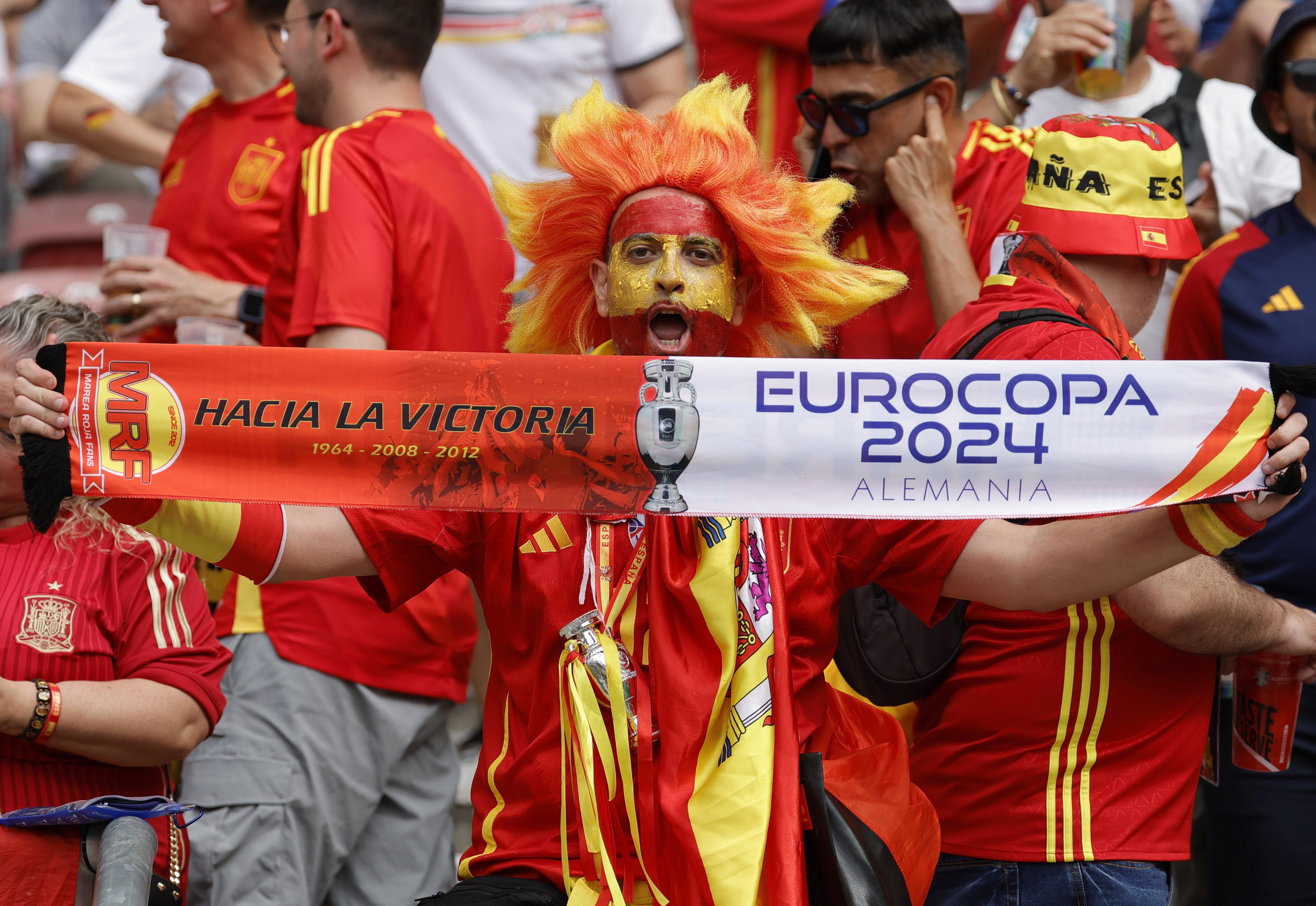 Hinchas de España. EFE/EPA/RONALD WITTEK