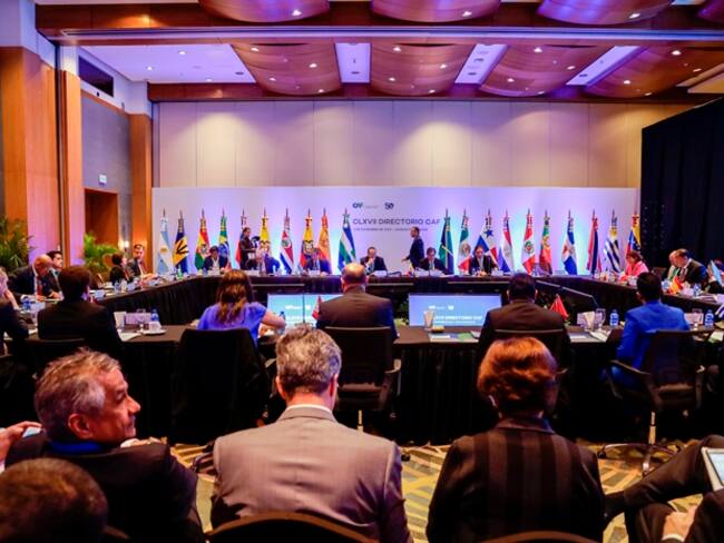 BOGOTÁ. 3 de diciembre de 2019. El Banco de desarrollo de América Latina dio a conocer que otorgó un préstamo por un valor de US$95 millones para fortalecer, y contribuir, a los programas de Electrificadora de Santander. (Cortesía CAF)