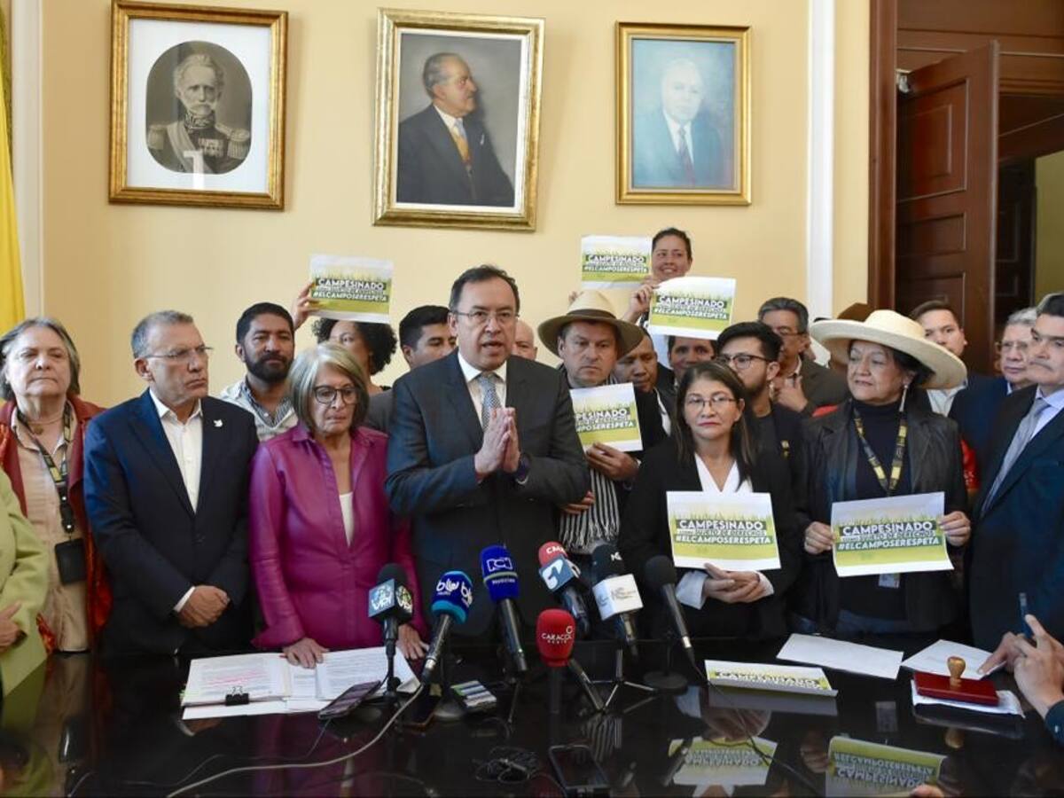 Radican acto para que campesinos sean sujetos de Derechos Constitucionales