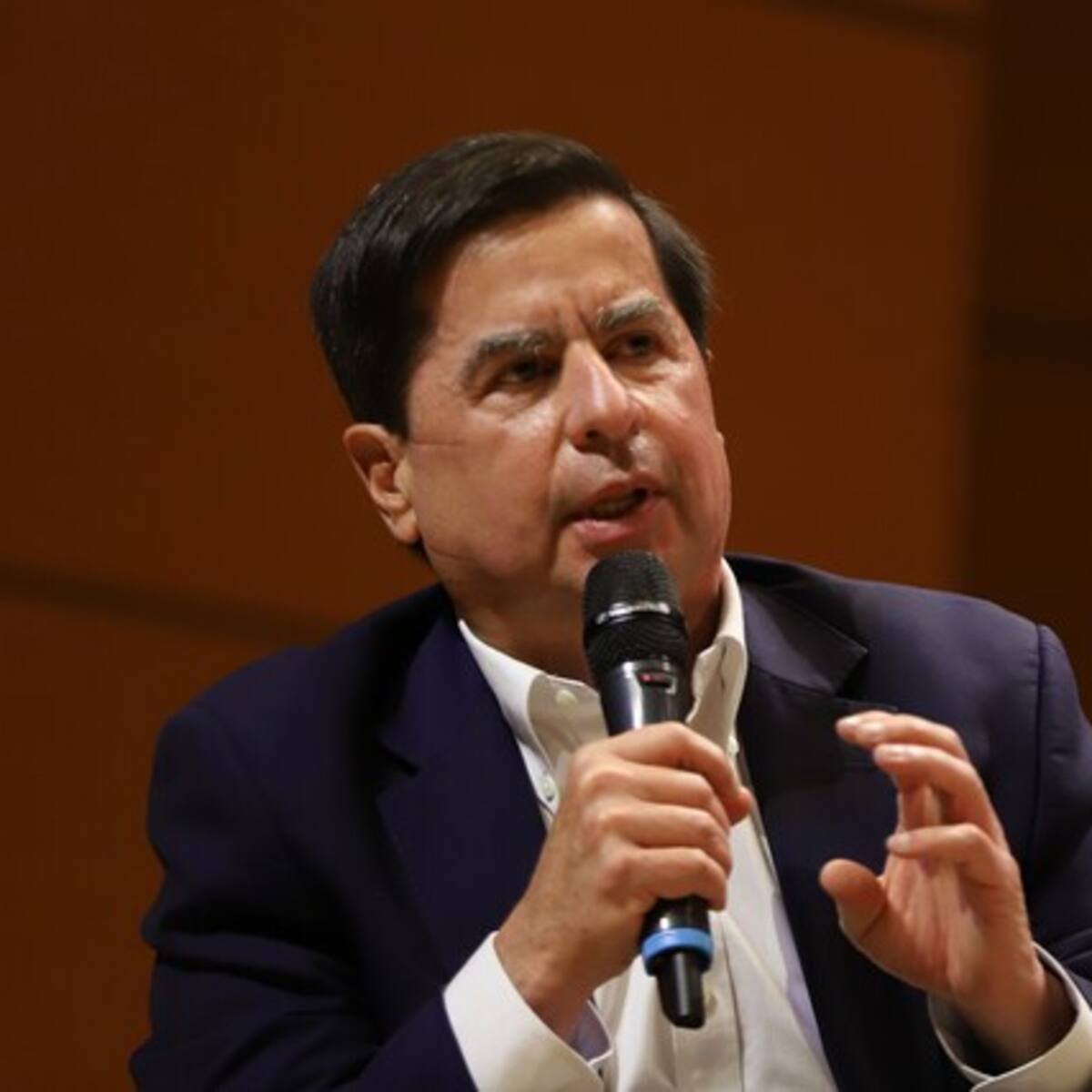 Juan Fernando Cristo retira su precandidatura presidencial