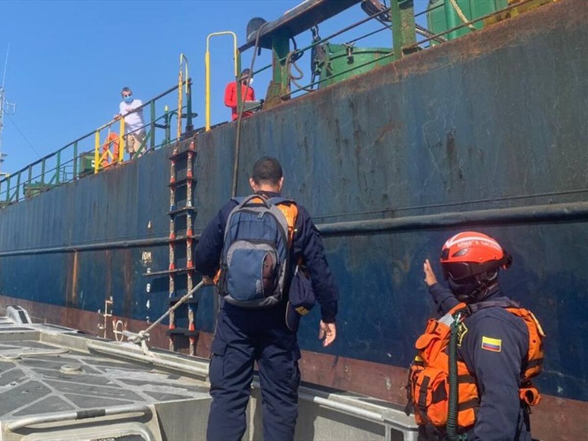 Tripulantes de buque extranjero fondeado en Santa Marta tienen COVID-19