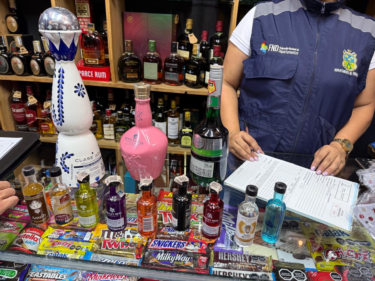 Licor de contrabando en Pereira (Gobernación de Riaralda)