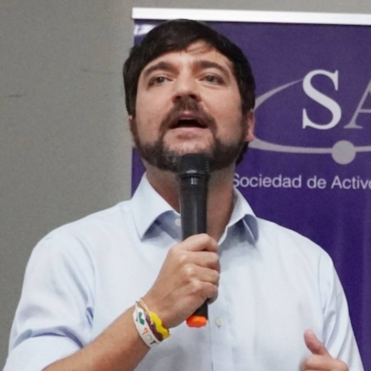 Alcalde de Barranquilla anuncia acciones legales contra la SAE por la Triple A
