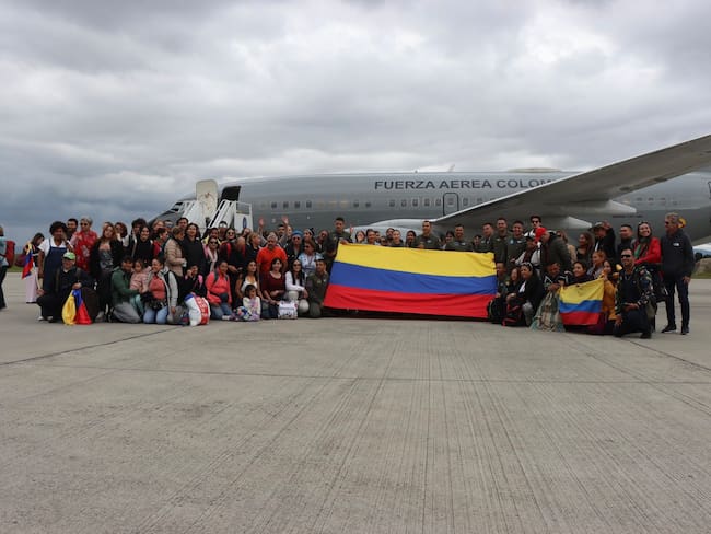 Aterrizó segundo avión de la FAC proveniente de Israel | Foto: Fuerza Aeroespacial Colombiana